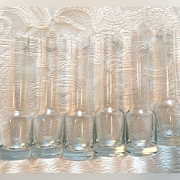 Pasabahce seven piece vodka set - Picture 10 of 11